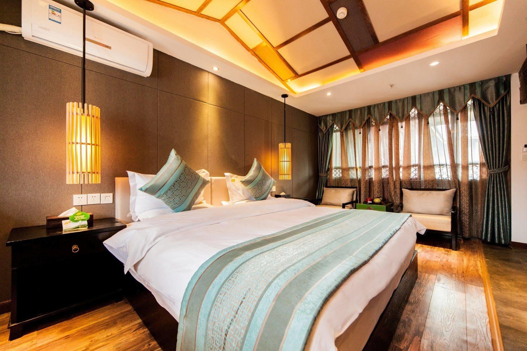 Lijiang Liman Hotel Buitenkant foto